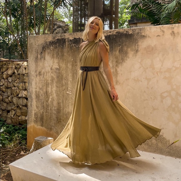 LA TROUPE COTTON GAUZY MAXI DRESS (one size) - Picture 1 of 11